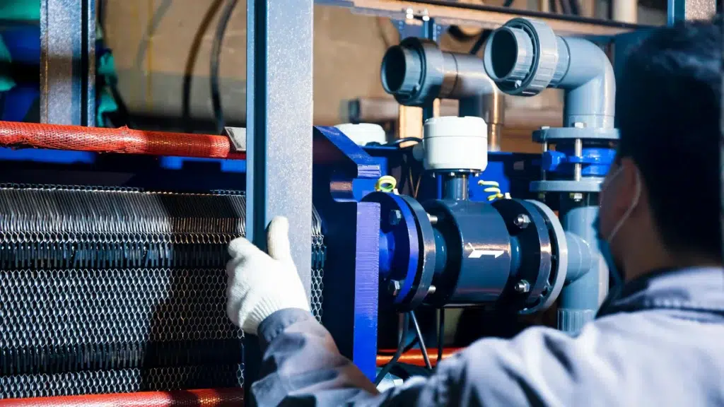 Worker assembling equipment